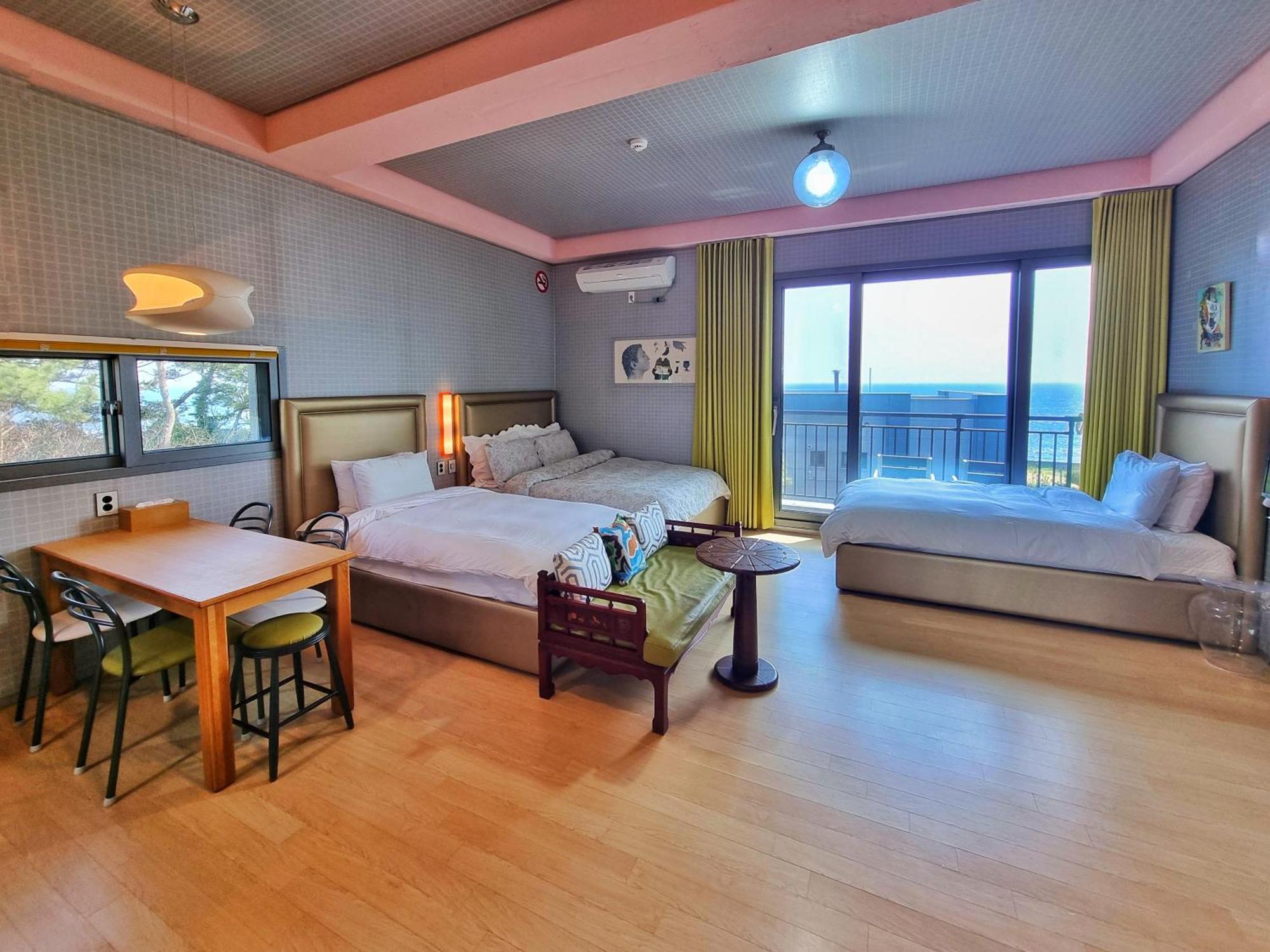 Orojeju Holiday home